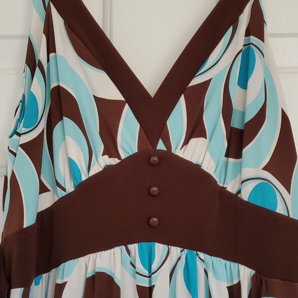 Brown and Blue Pattern Dress - Picture 2 of 6